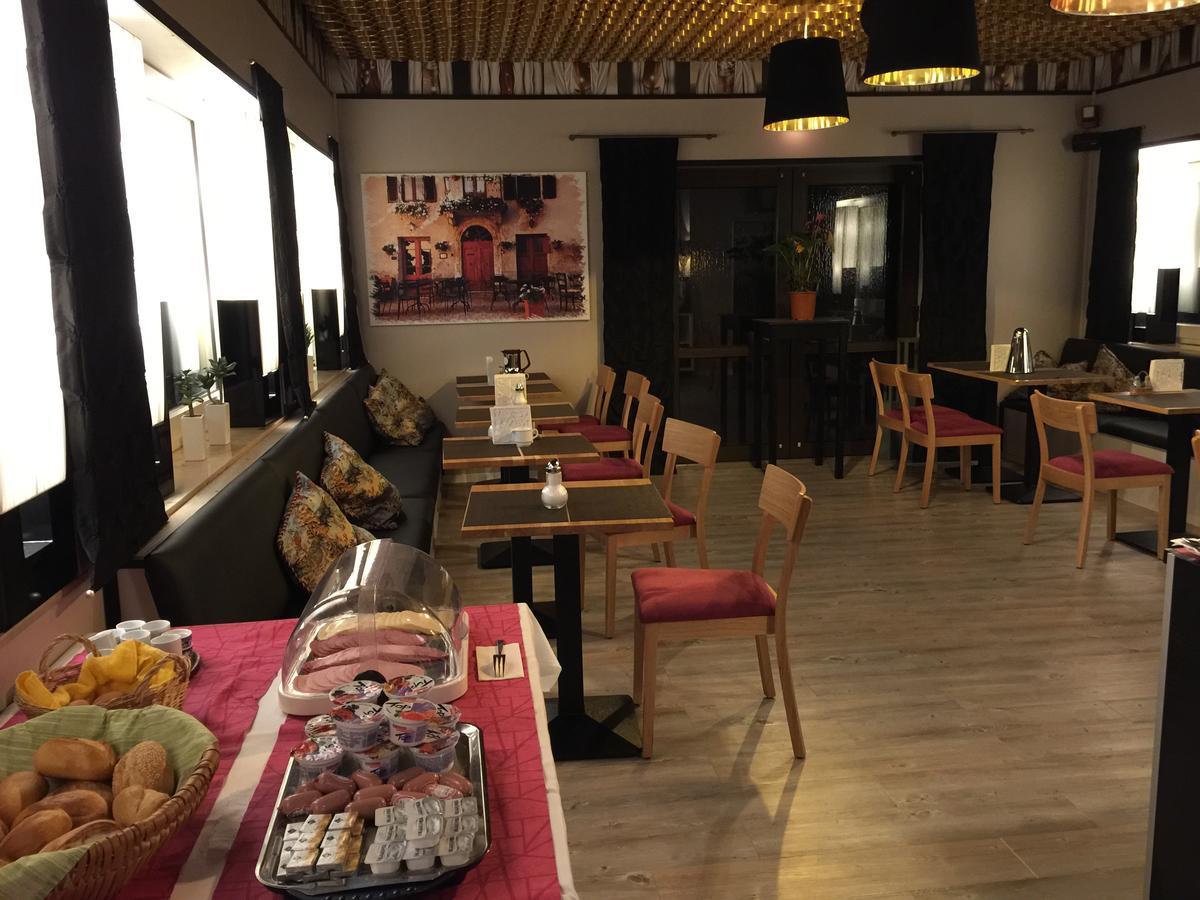 Zip Hotel Lingenfeld Екстериор снимка
