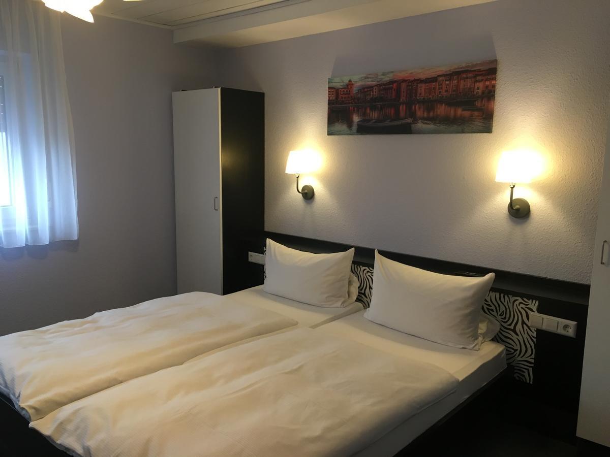 Zip Hotel Lingenfeld Екстериор снимка