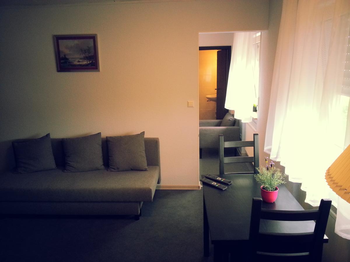 Zip Hotel Lingenfeld Екстериор снимка